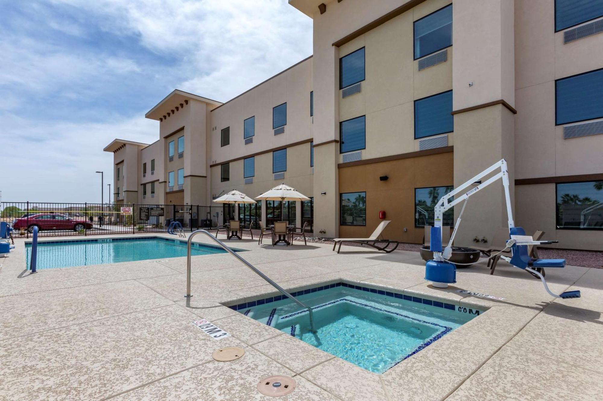 Best Western Plus Casa Grande Inn & Suites Exteriér fotografie